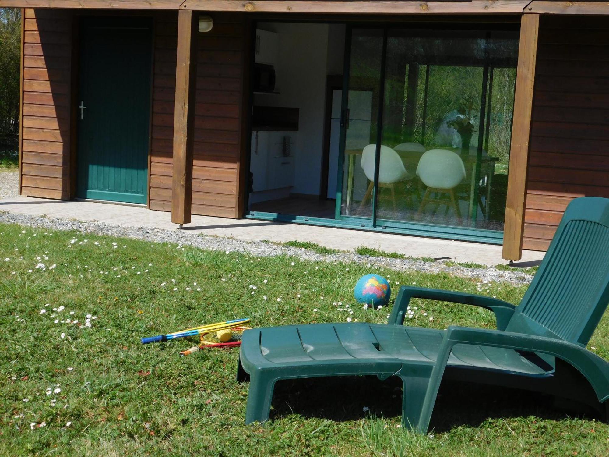 Village De Gites Nature Et Jardin Bouere Exterior foto